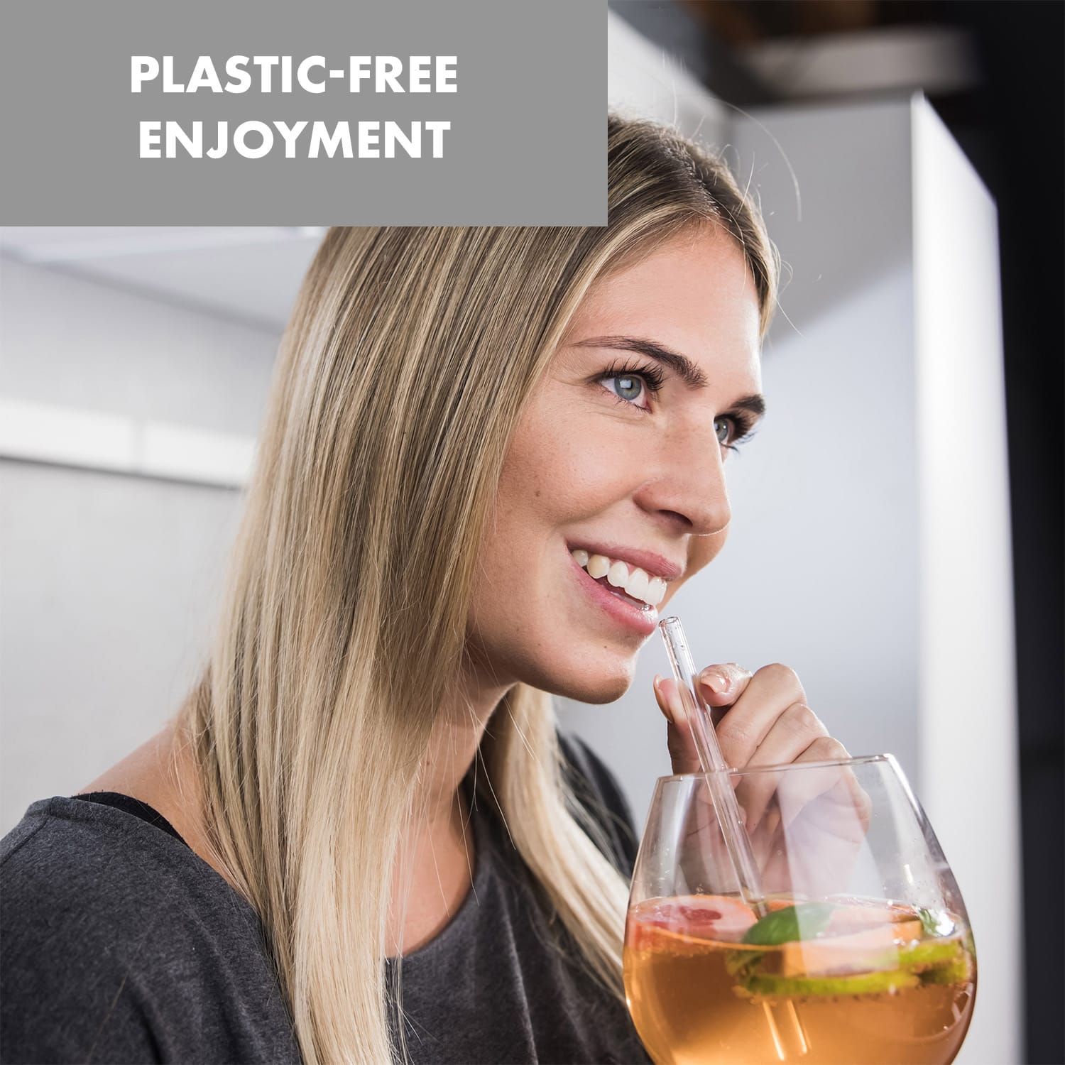 Klarstein Glaswerk Frezzeria, sklenené slamky, 7 kusov, 0,8 x 15 cm (Ø x V), drevený držiak, kefka – Obrázok 3