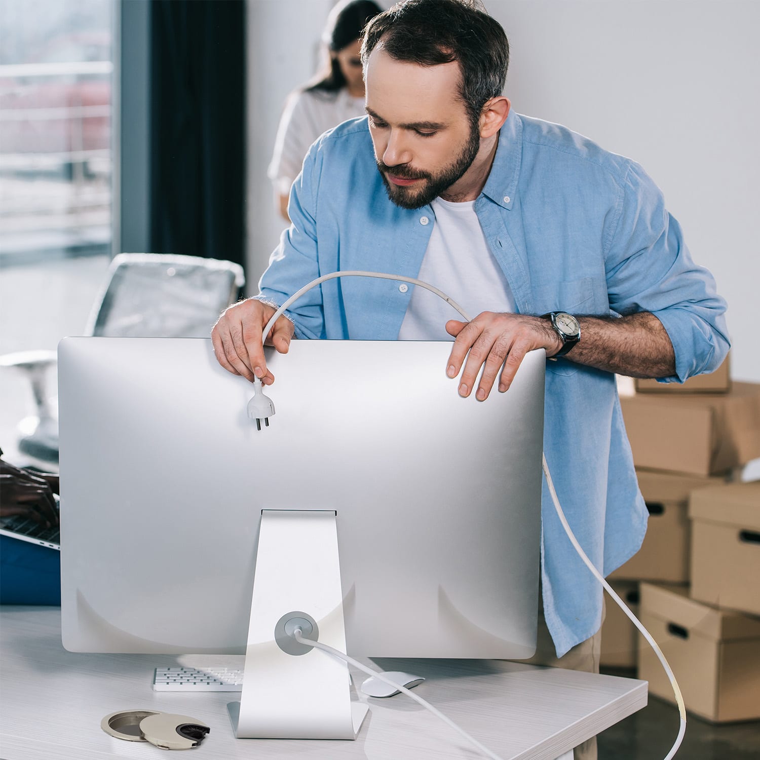 OneConcept Káblová priechodka, súprava 2 kusov, 60 mm, kov, štetinové tesnenie – Obrázok 5