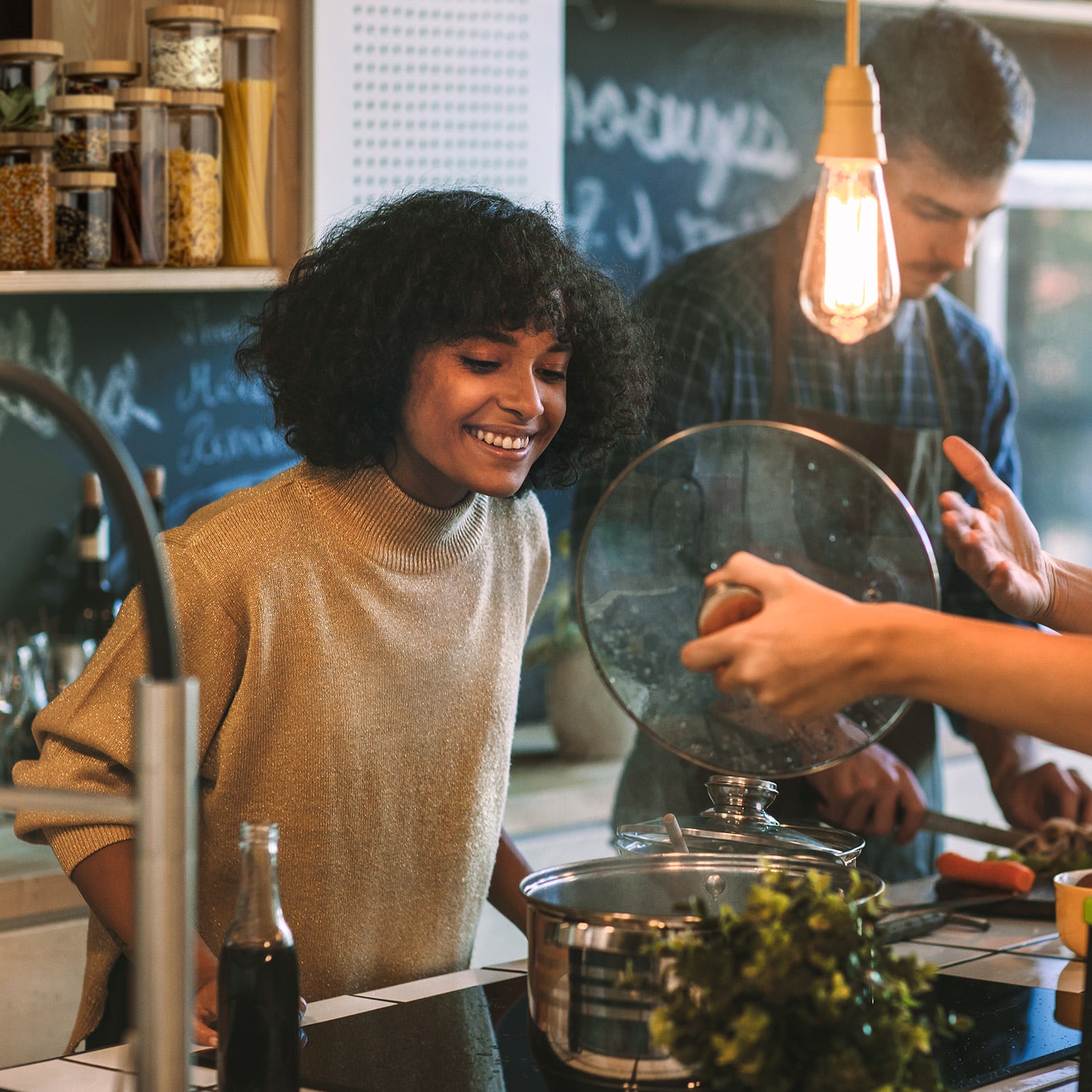 Klarstein Skladovacia nádoba, s bambusovým uzáverom, 580 ml, stohovateľná, vzduchotesná – Obrázok 2