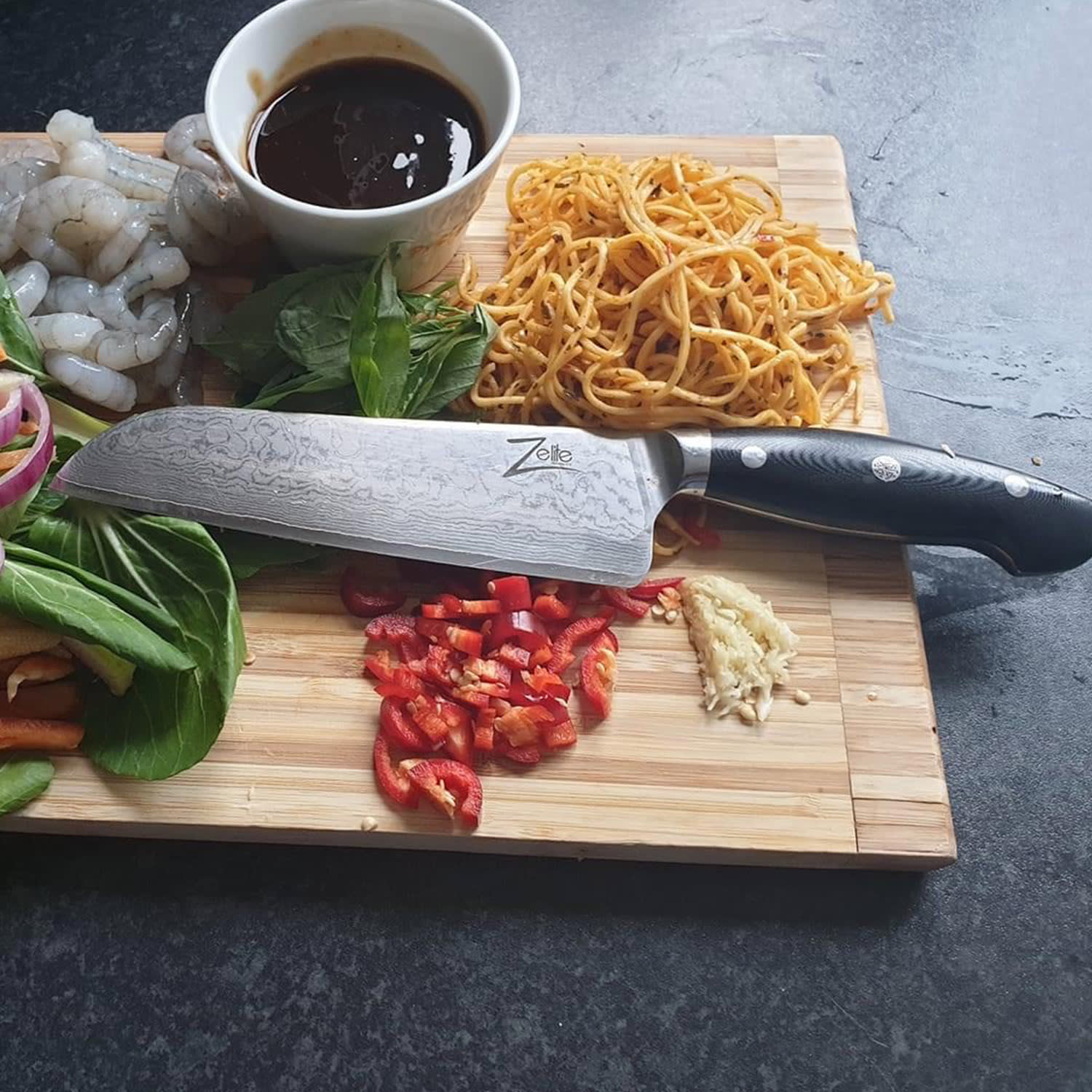 Zelite Infinity by Klarstein Executive-Plus, 7" nôž santoku, 61 HRC, damašková oceľ – Obrázok 4