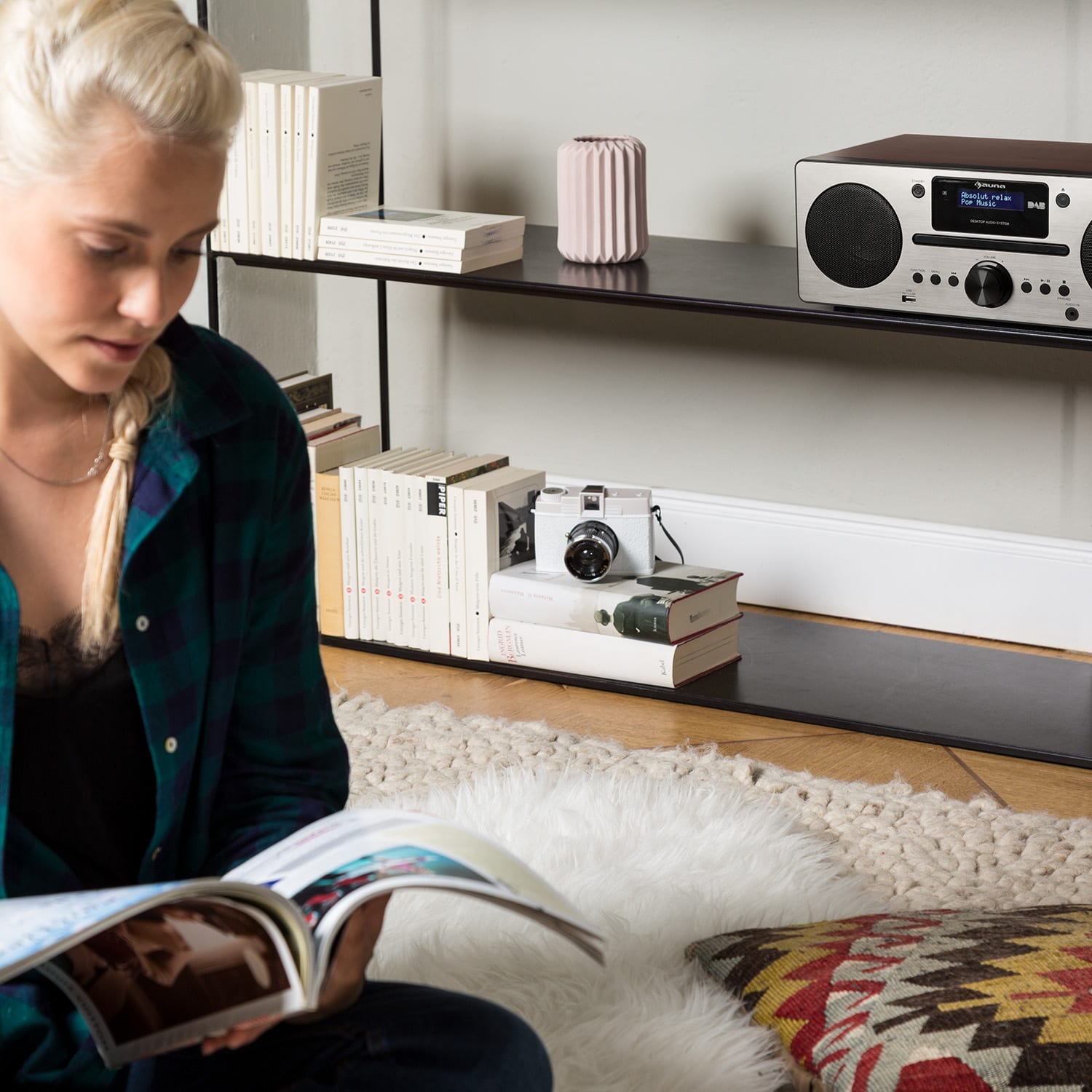 Auna Harvard, mikrosystém, DAB/DAB+, FM tuner, CD prehrávač, USB nabíjanie, orech – Obrázok 2