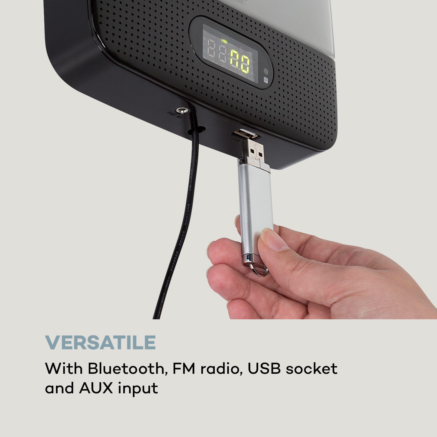 Auna Vertiplay, CD prehrávač, bluetooth, nočné svetlo, FM rádio, AUX, digitálne hodiny, čierny – Obrázok 3