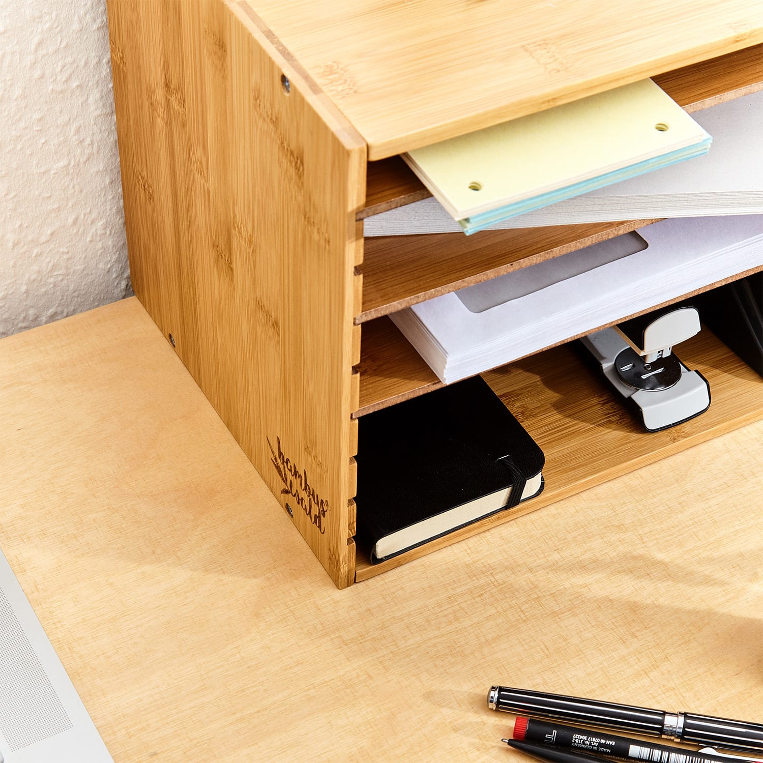 Blumfeldt Zásobník na dokumenty, organizér na dokumenty, 5 priečinkov, rozmery: 30,5 × 24 × 22,5 cm, bambus – Obrázok 4